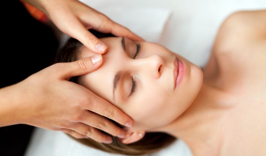 Facial Reflexology Reflexologist Massage Therapist And Reiki In Wantage Near Swindon And